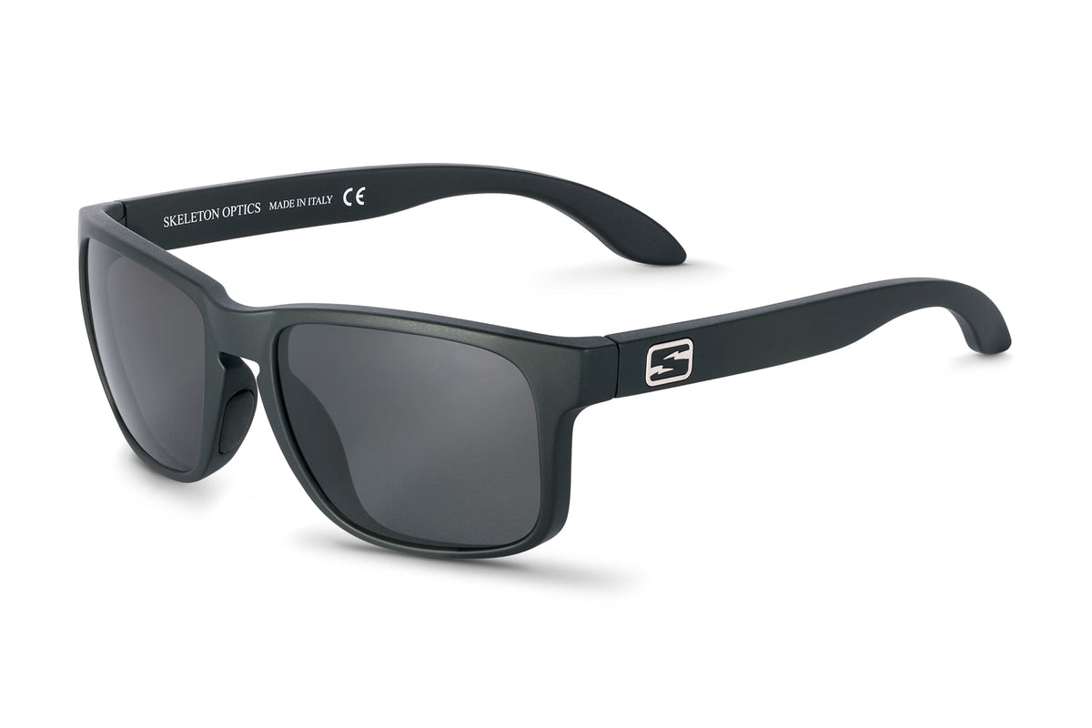 Decoy sunglasses in matte black with blue gun lens, back view